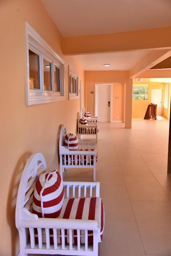 Hotel Grand A View Montego Bay Exterior foto
